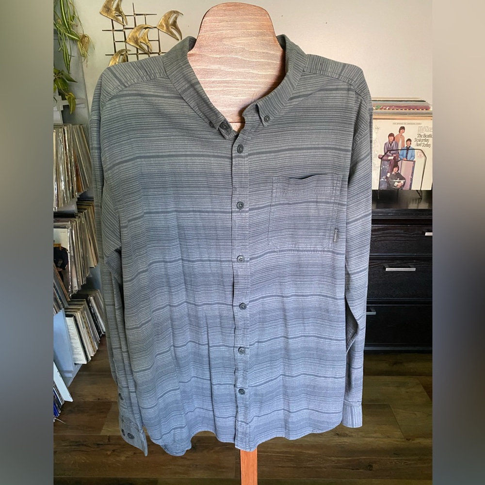 Men’s Columbia Shirt‎